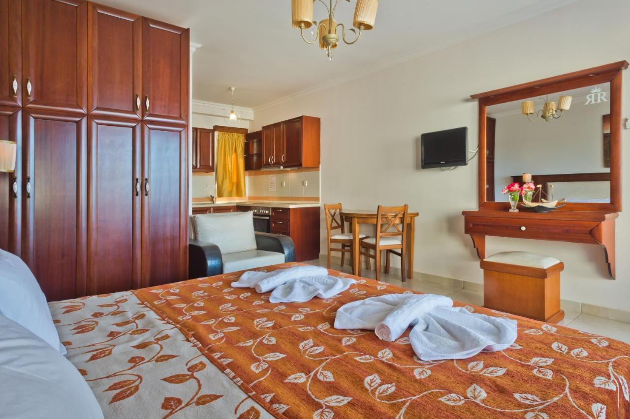 Royal Beach Hotel Аркаса Екстериор снимка