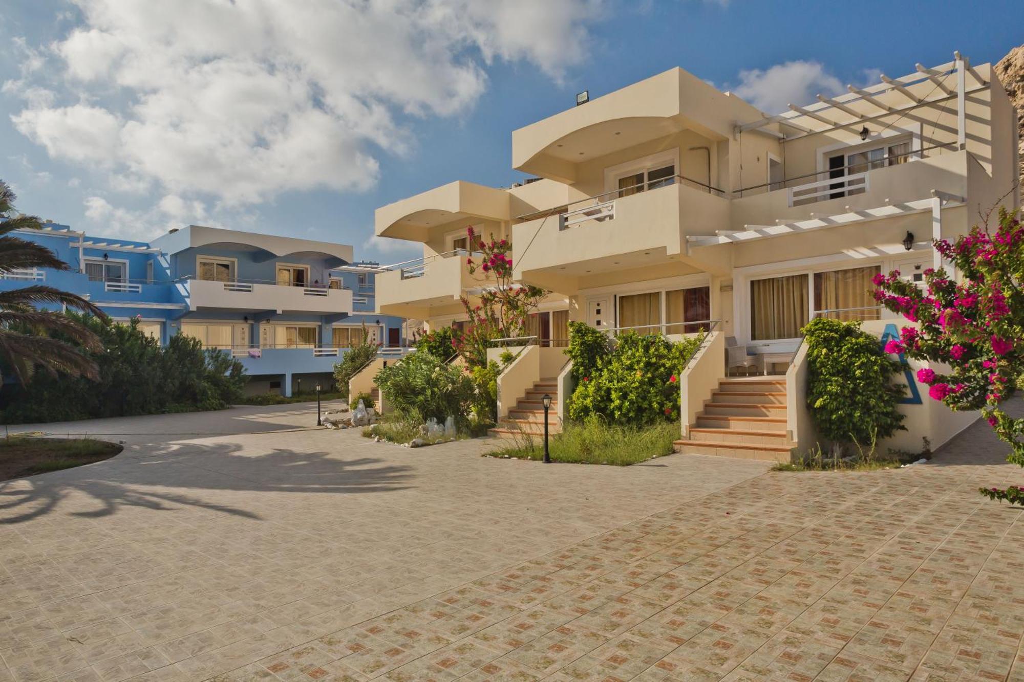 Royal Beach Hotel Аркаса Екстериор снимка