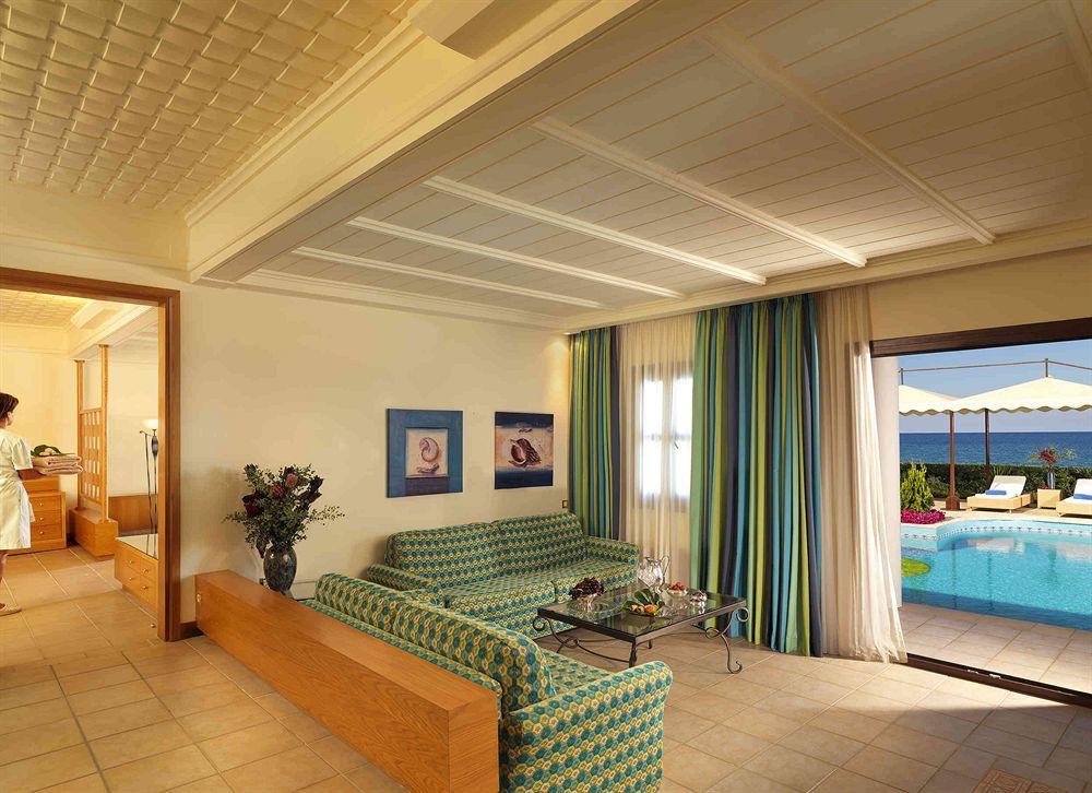Royal Beach Hotel Аркаса Екстериор снимка