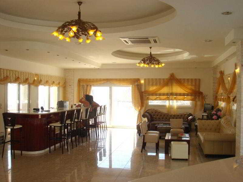 Royal Beach Hotel Аркаса Екстериор снимка