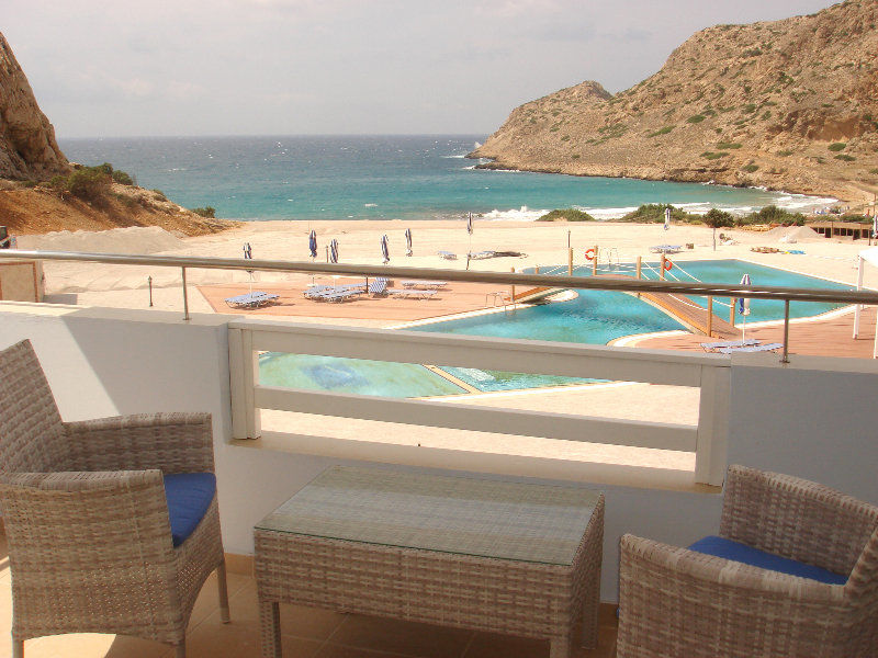 Royal Beach Hotel Аркаса Екстериор снимка